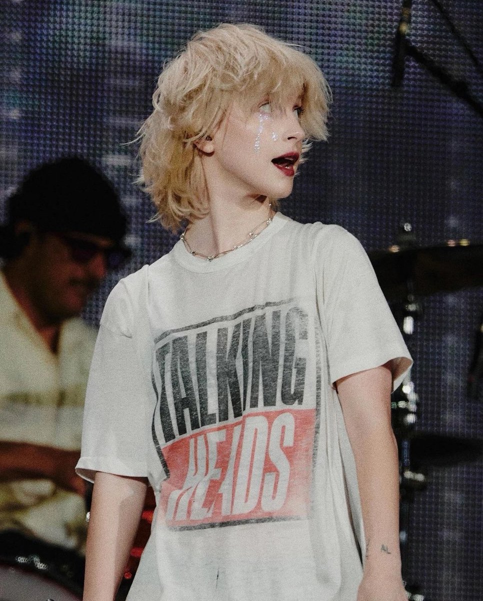 YELYAHRIOTT's tweet photo. happy birthday rockstar https://t.co/zHyt5rK1eq