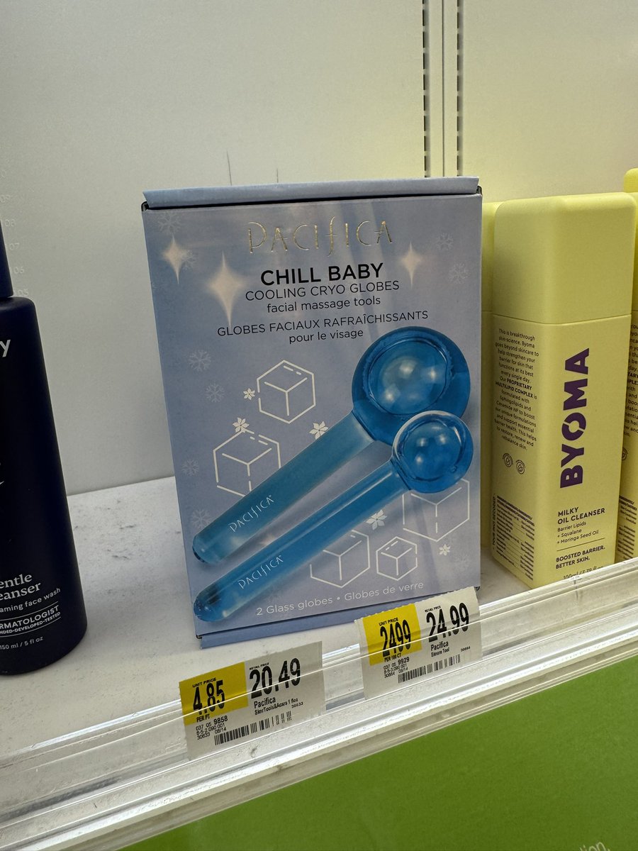 jurdvn's tweet photo. selling meth pipes at the local target nice https://t.co/WHeGKX568c