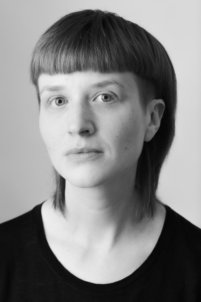 The Malahat Review (@malahatreview) on Twitter photo "It’s beautiful and moving to be in sound together." —Klara du Plessis <a href="/ToMakePoesis/">Klara du Plessis</a>, 2025 Long Poem Prize judge.
Submit for a chance at one of two $1,250 prizes! Early Bird deadline Dec. 31, regular deadline Feb. 1.
Read her full interview: malahatreview.ca/interviews/dup… "It’s beautiful and moving to be in sound together." —Klara du Plessis <a href="/ToMakePoesis/">Klara du Plessis</a>, 2025 Long Poem Prize judge.
Submit for a chance at one of two $1,250 prizes! Early Bird deadline Dec. 31, regular deadline Feb. 1.
Read her full interview: malahatreview.ca/interviews/dup…