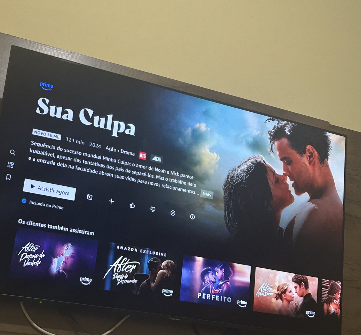 vicleituras's tweet photo. Nois gosta de filme ruim mesmo porra https://t.co/IQJtjwmOF3