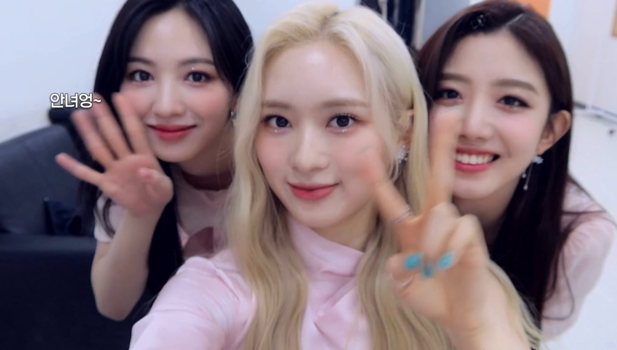 wonchuhours's tweet photo. wonchu and their baby they raised ⋆˚࿔ https://t.co/xLzVq6qEp7