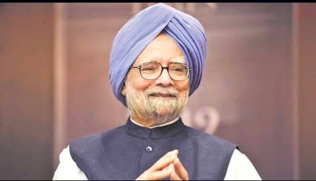 05Shubhangi's tweet photo. The whole nation mourns as it has lost his gem! You will be rembered forever #DrManmohanSingh Ji. 
May his soul rest in peace 🙏 https://t.co/9DVBhKeYkv