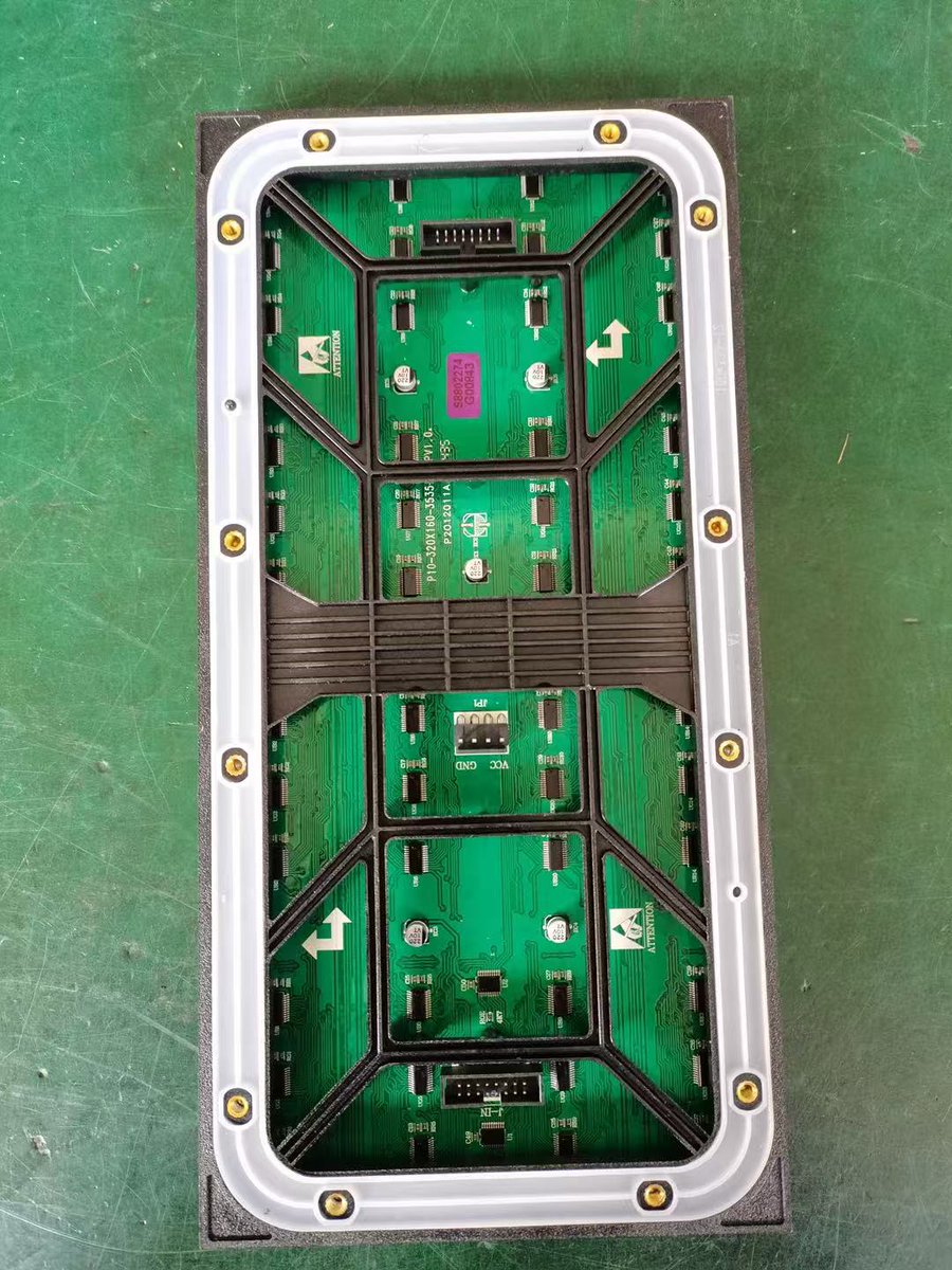 TracyHu16's tweet image. Outdoor P10 LED Module with Soft mask for #Sport #Perimeter Project #Stadiumled #leddisplayscreen #ledvideowall #ledpanel
more information, call me now:

Email: tracy@szscree.com
Call/WeChat/WhatsApp: 0086-18316843344 / 0086-13425244569