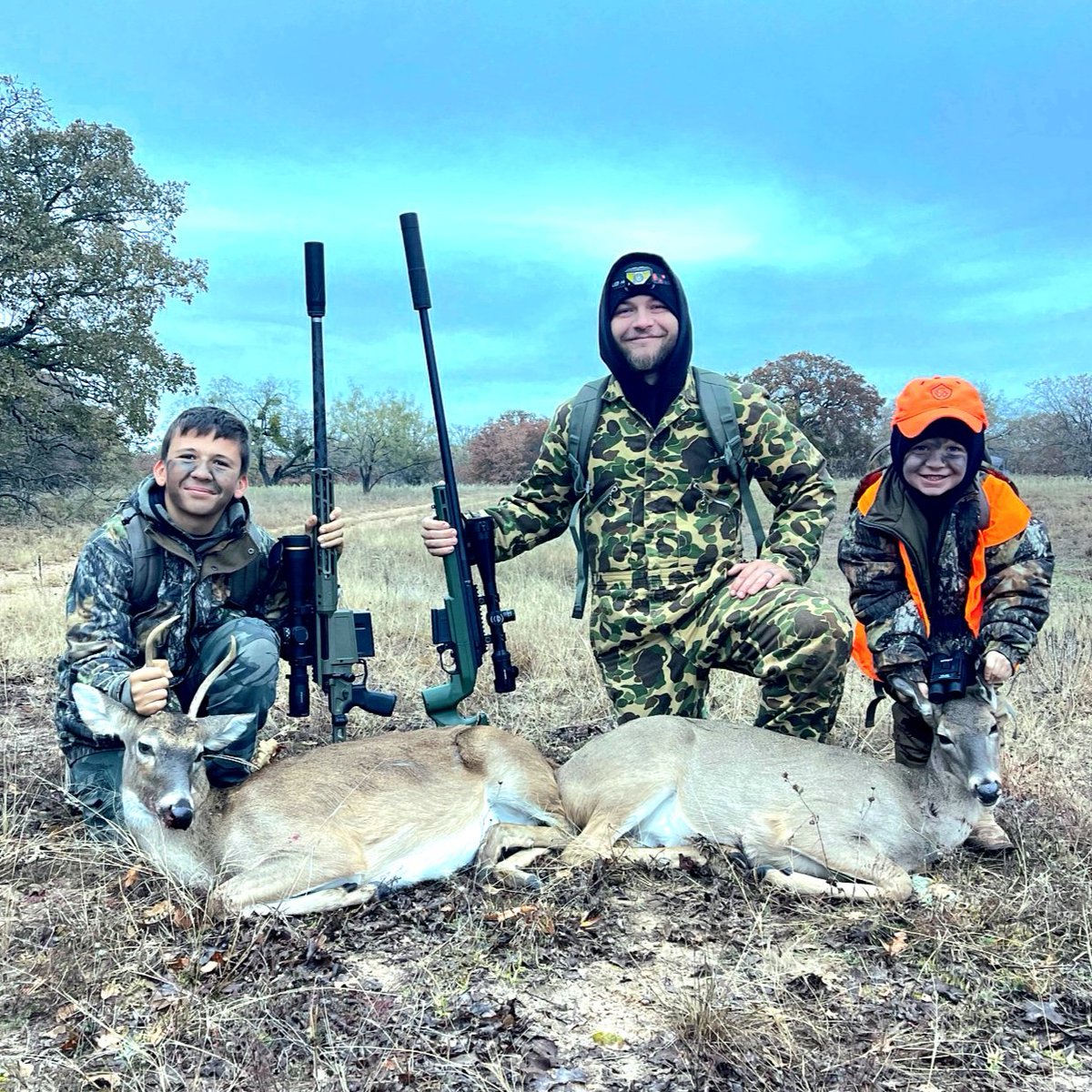 The_Real_HHO's tweet photo. We kicked off December with the 4th annual Roger Kerbow Memorial Youth Deer Hunt! 🦌🎯 Six youth hunters, five of them first-timers, each harvested a Whitetail deer and learned to process their venison. Huge thanks to our volunteers, sponsors, and the DeLeon community! 🙌 #HHO https://t.co/YmUyxslH4T