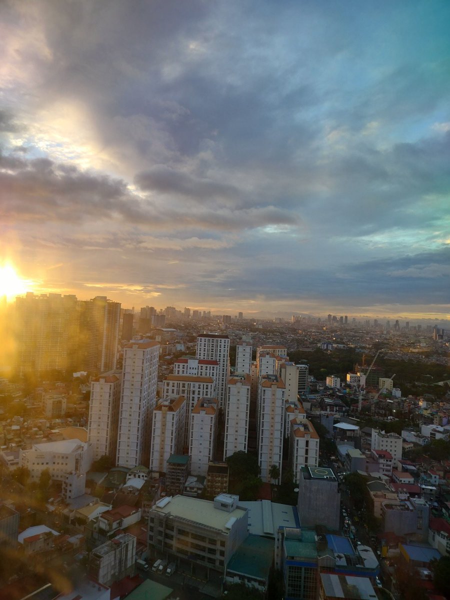JosephPalces2's tweet photo. Goodmorning manila ❤️ https://t.co/zdLiA0fLHV