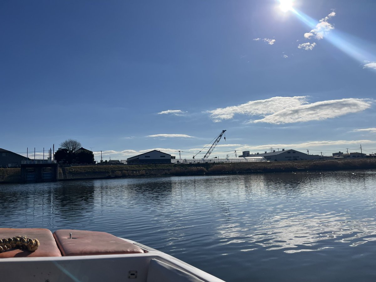wakeTEAMSOUND's tweet photo. 12月27日（金）

ウェイクボード
ウェイクサーフィン
ボートサーフィン

お一人様から
グループまで

当日参加可能です

お問い合わせ
お待ちいたします

https://t.co/auy0J4GqUt

#ウェイクボード
#ウェイクサーフィン
#ボートサーフィン
#当日参加
#初心者歓迎
#中川 https://t.co/fqFiLlIimQ