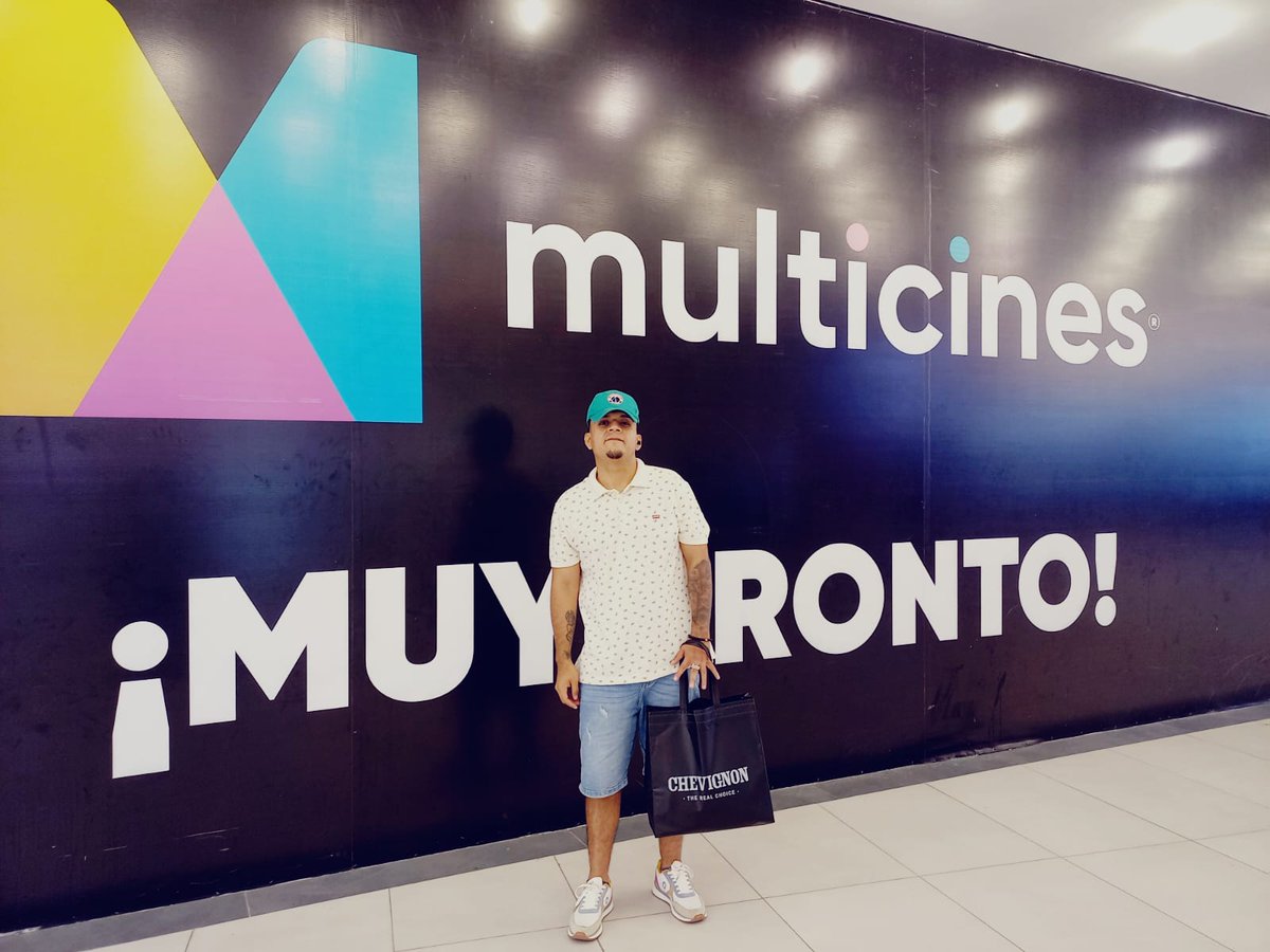 AbrahamY1418's tweet image. #Chevignon