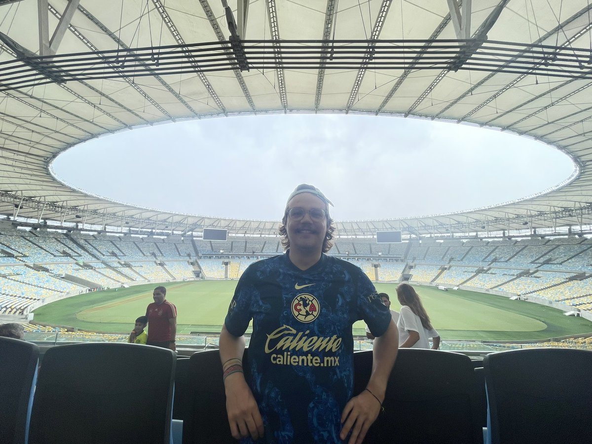 En Maracaná con la del Scratch du Coapa, el pueblo brasilero dejó ver su admiración por el tricampeón comandado por el ajedrecista <a href="/AndreJardine/">Andre Soares Jardine</a> #AguilasPorElMundo