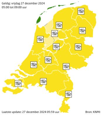 🌫️ | Houd tot in de loop van deze ochtend rekening met plaatselijk dichte mist in het hele land. Het <a href="/KNMI/">KNMI</a> heeft hiervoor #codegeel afgegeven. Pas - waar nodig - je rijstijl aan en lees hier onze tips: rwsverkeersinfo.nl/nieuws/mistig-…