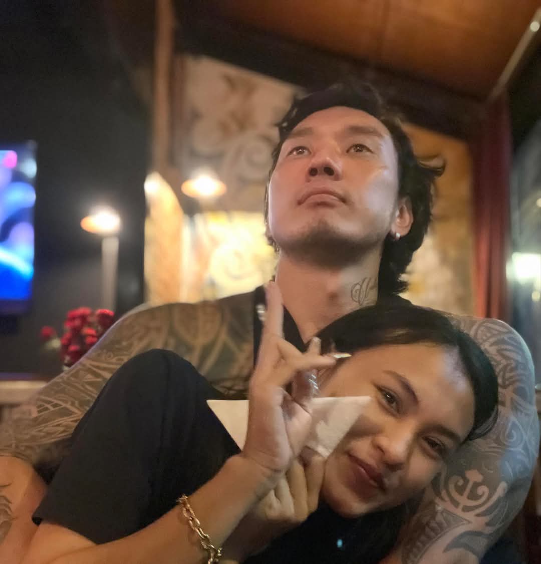 Модель Ээгий Тайланд найз бүсгүйтэй болж.