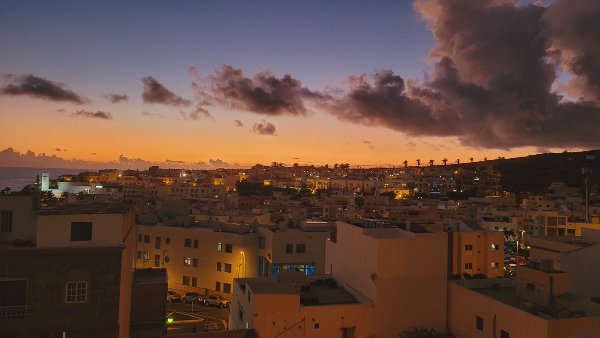 kiaranca's tweet image. Atardecer en Morro Jable 😍
#MorroJable
#Fuerteventura 
#Atardecer