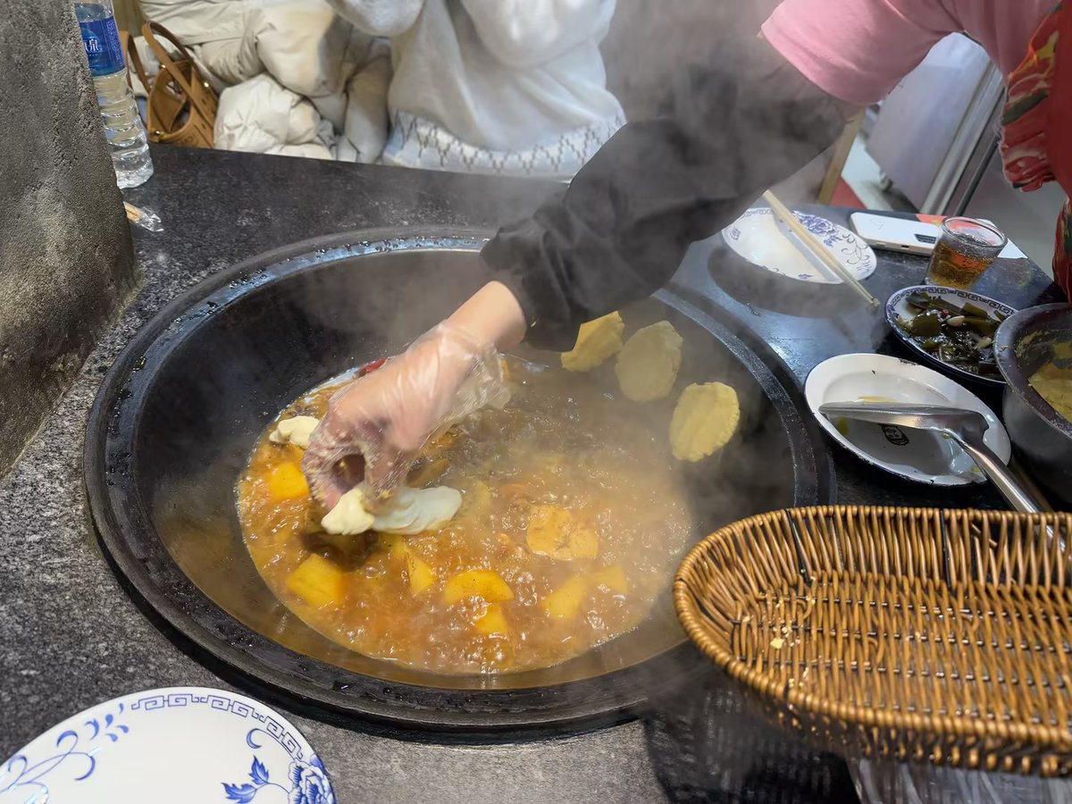 SybilChan0105 tweet picture