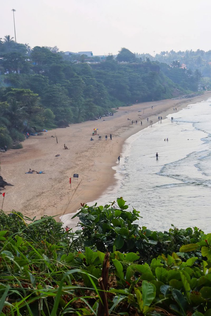 HemantK85144881's tweet photo. Good morning 🌅🙏 
Nature beauty 🥰♥️🌹
Varkala Beach 🏖️ 
#nature #tourist #tourism #INDvsAUS #beach https://t.co/wBScECECS8