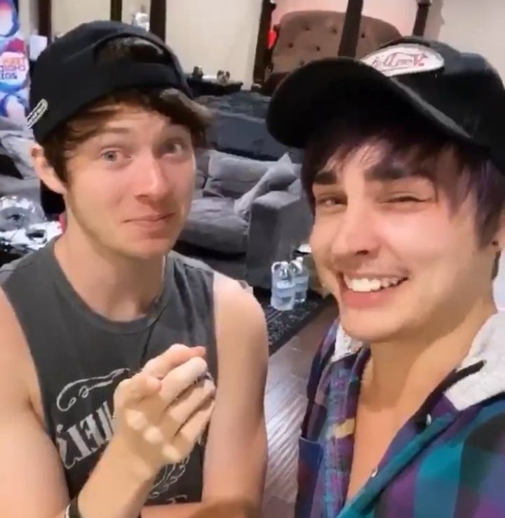'We listen, we don't judge' : sam and colby edition