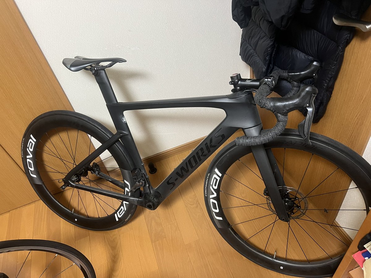 売ります

エスワークス　ターマック　40万

エスワークス　ベンジ　55万

値下げ交渉あり