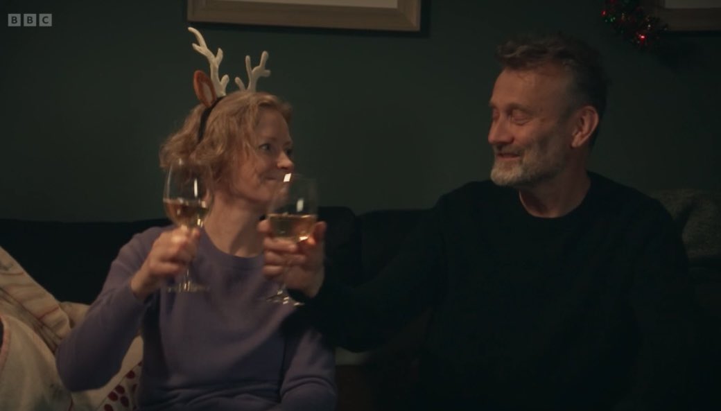 s_ffron7's tweet photo. Ofc it’s not the same as it was but they’ve maintained the character’s traits, the drama and the heart. Loved the parallels to the og series, Pete playing with Zara and the strong, natural bond between them all. 🫶🏻 #Outnumbered #SaveTheBBC https://t.co/h4hL2CH73L