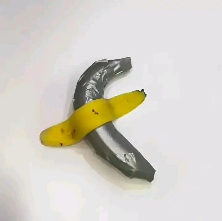 🕐HOURLY🕑 shitpost tweet media