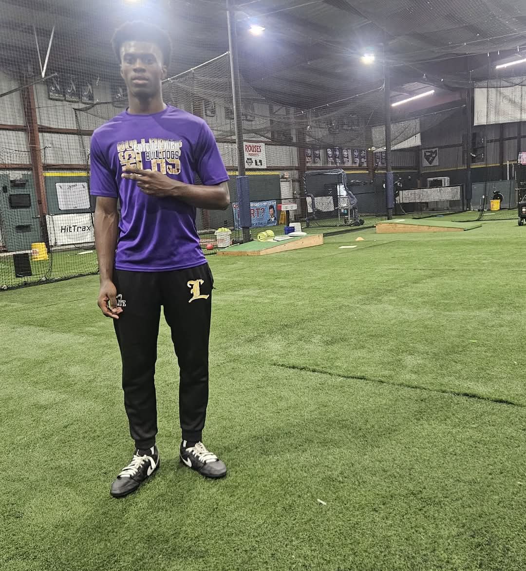 campmoula_MG's tweet photo. Most student-athletes are motivated by Travis Hunter these days, but can they really do what Hunter can do in the game. Starks went 1st team All district at WR & 2nd team at DB for Lutcher!! Chasing state next season!! ๐ค๐พ๐ค๐พ๐๐พ๐๐พ๐๐พ๐ฅ๐ฅ #AIP #TrapFiles #CMG @unleASHed2027 https://t.co/OFxXs7GTMj
