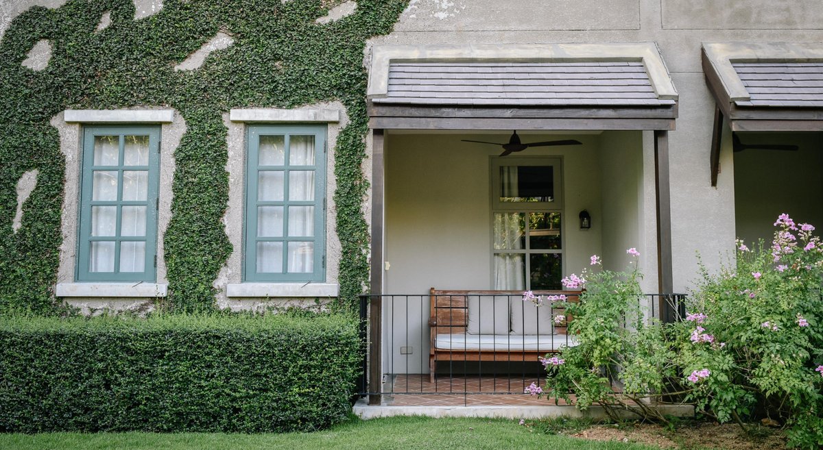 bkkmenuliving's tweet image. หยุดยาวนี้ ชวนไปรับเอเนอจี้ดีๆ ส่งท้ายปี ด้วยอากาศสดชื่นจาก 7 ลิสต์ที่พักเขาใหญ่ที่เหมาะกับการพักผ่อน เอ็นจอยบรรยากาศ ชุบชูใจในช่วงเทศกาลนี้แบบเต็มอิ่ม !
.
เช็กลิสต์ได้เลยที่ : shorturl.at/zoVQ5
.
#BKKLIVING #Wheretostay #ที่พักเขาใหญ่ #Khaoyai #เขาใหญ่