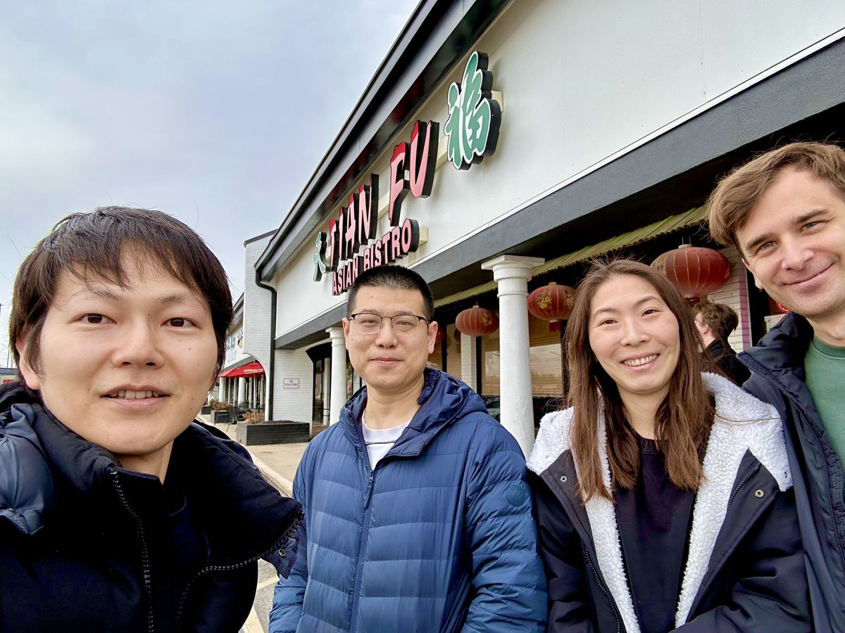 TadahitoYasuda's tweet photo. The Chinese restaurant Feng recommended. A great way to wrap up the year😆

@guofeng1383078 

#ポスドク
#IU
#WangLab https://t.co/llKsCp3dqh