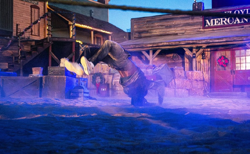 The Snoop Dogg Arizona Bowl By Gin & Juice tweet media