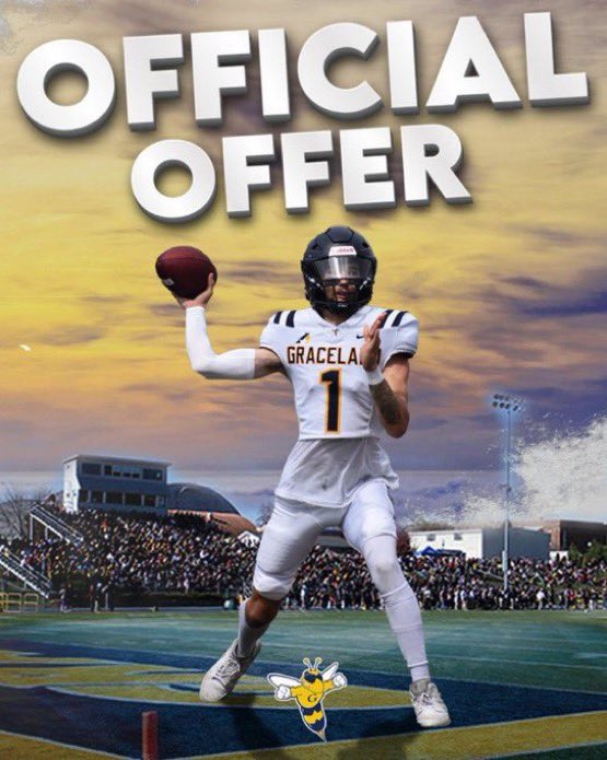 kd_kedarius's tweet image. Blessed to receive an offer from Graceland University 🔵🟡
@CoachStaback 
@GracelandFB