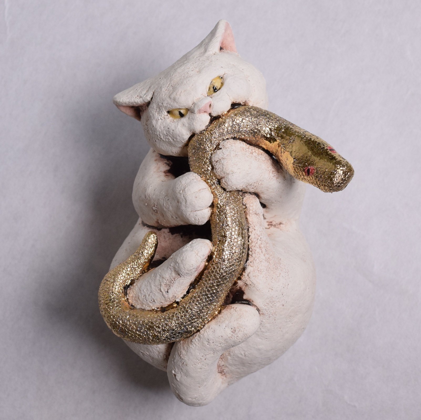 白亜器 猫 置物 干支飾り 辰 ナツメヒロ 美術品・アンティーク