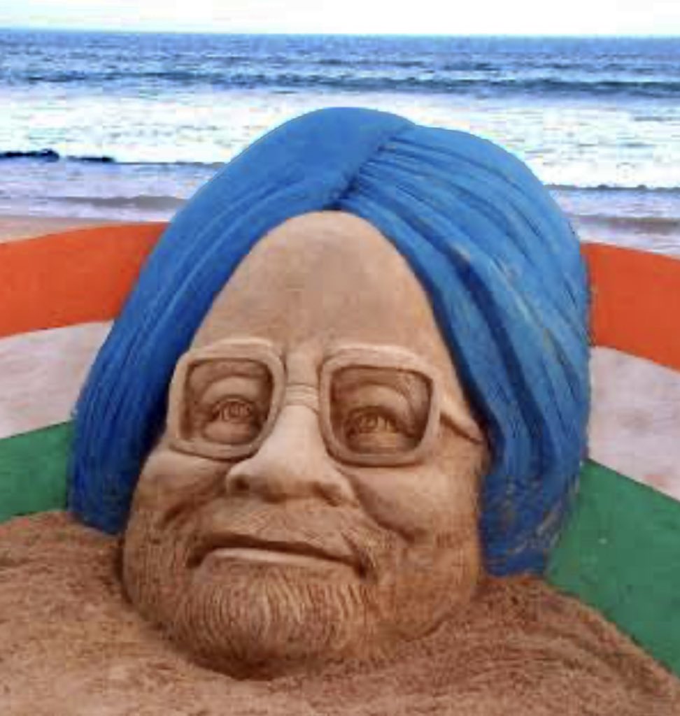 Sudarsan Pattnaik (@sudarsansand) on Twitter photo RIP SIR 
#DrManmohanSingh sir 🙏 RIP SIR 
#DrManmohanSingh sir 🙏