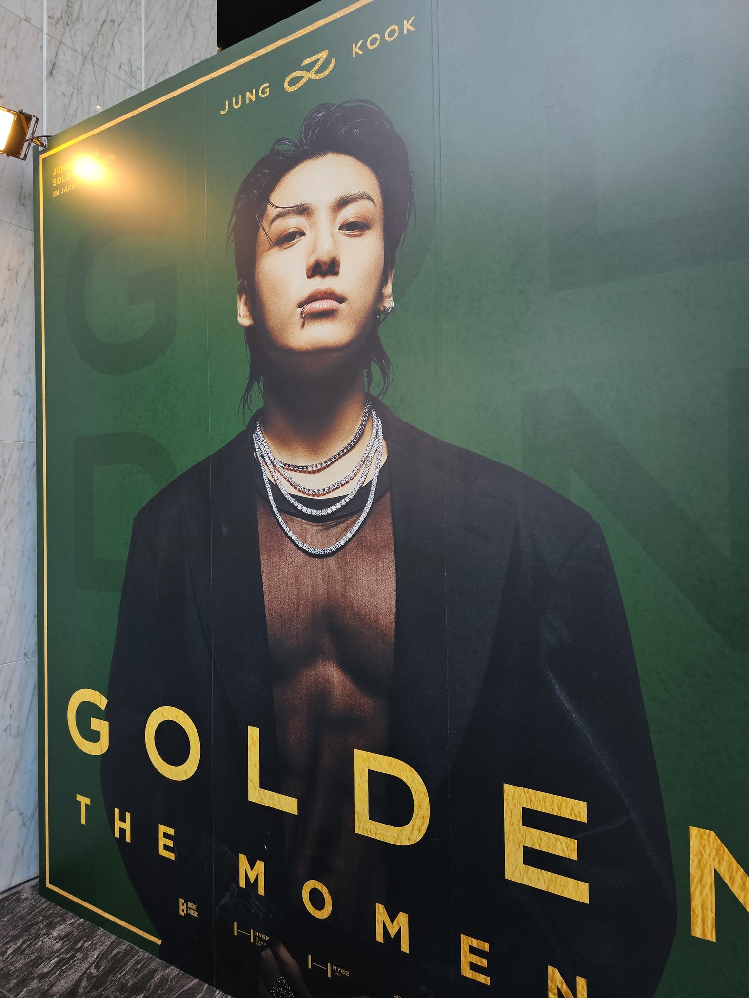 A 2点お纏め 香水 ジュエリーBOX ジョングク ソウル 展示会 2025年最新】jungkook golden 展示会 ジュエリーボックスの人気