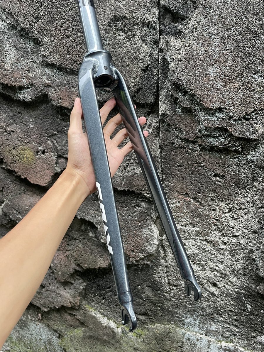 i hate monday tweet media