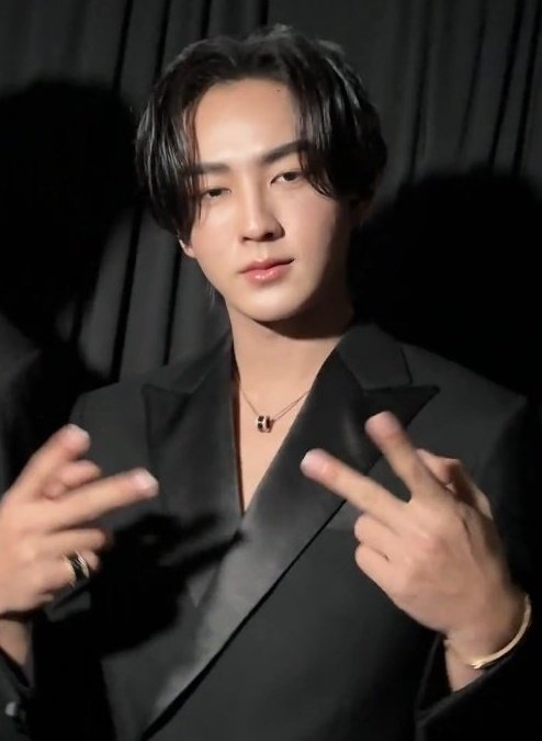 fangkhaww7's tweet image. ใครรีทวิตนี้ ขอให้ไม่นกบัตรคอนเสิร์ต Bus ในวันที่ 14-16 มีนาคมค่ะ ขอให้ได้ zone ที่ใจปราถนา 💥🎁

#COPPERdechawat #HEARTchuthiwat 
#AAA2024inBKKxBUS #AAA2024inBKK