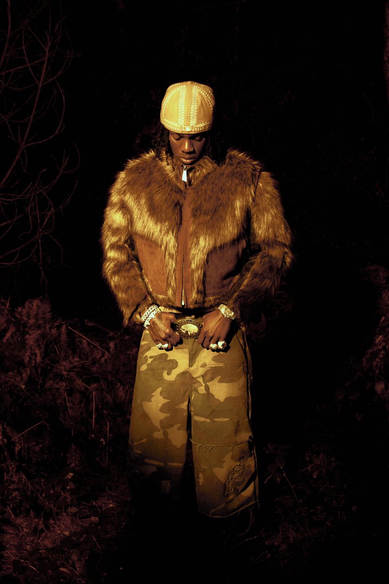 zaga zigi, zigi zaga!

Ozeba music video drops today at 6pm ⏰🎬