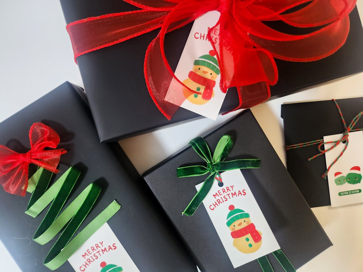 aiki_support's tweet photo. 🎄 241223 아이키님 크리스마스 서포트 🎄

산타이끼의 크리스마스 미션 성공 🎁✨아이키도 이끼도 따뜻한 연말 보내세요!

Santa iKKI’s sleigh arrived right on time for Aiki! 🎁✨ https://t.co/RCboJ6tJN6