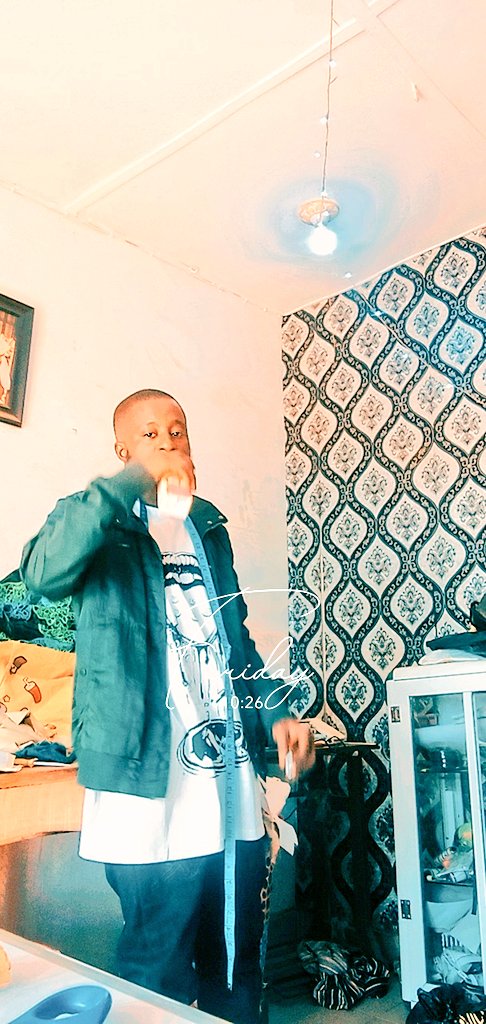 lugolee17's tweet image. HBD Mr.Tailor #Amunidara