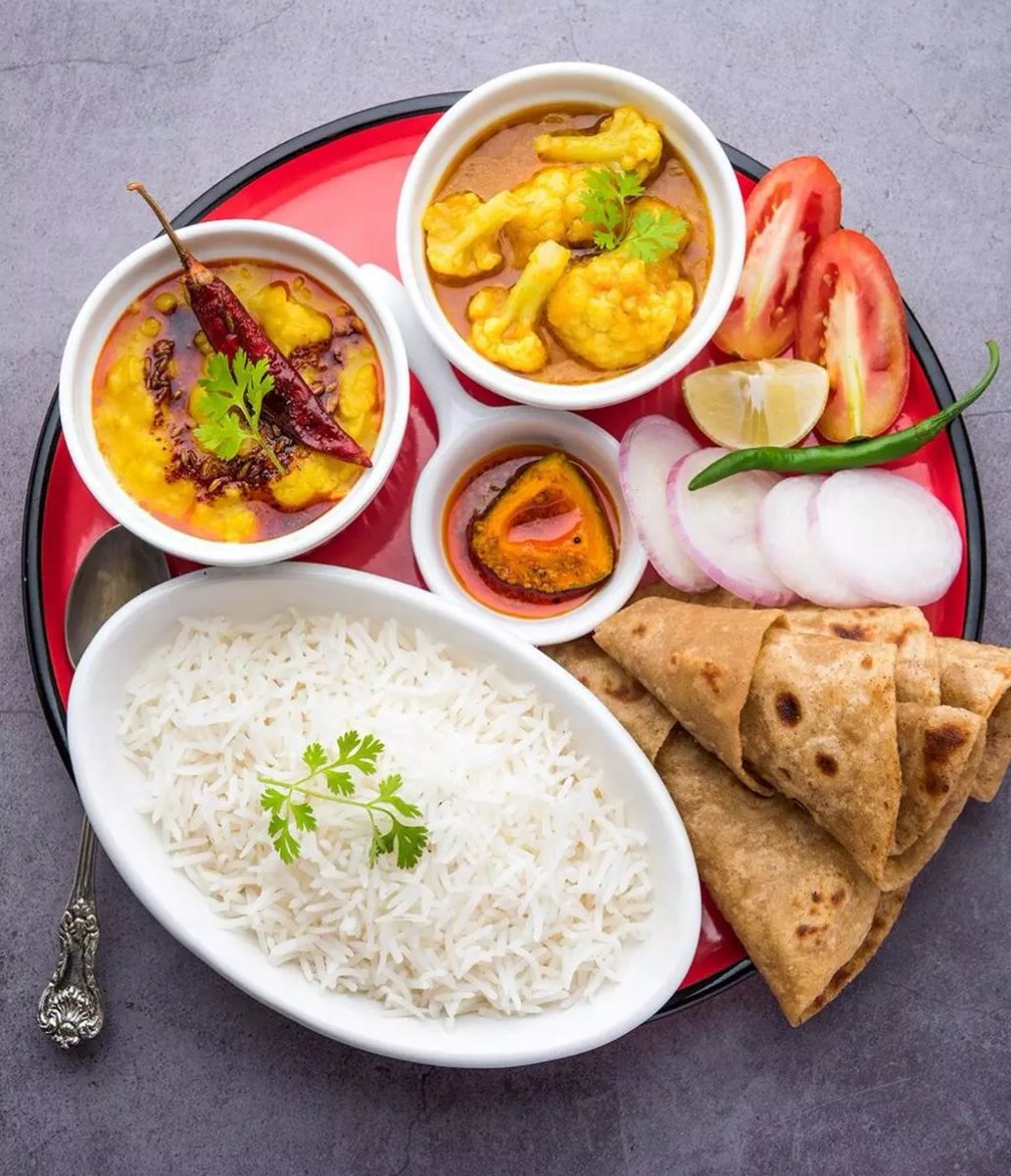 ShashankRajpali's tweet image. ये किस राज्य का व्यंजन हो सकता है 
#food #SawadeekaFromToday 
#jaiswal #SquidGame2