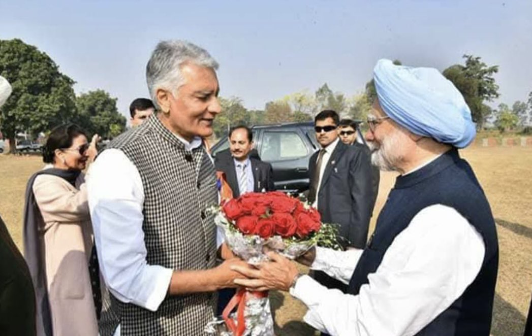 sunilkjakhar's tweet photo. https://t.co/48LIb9ziLN