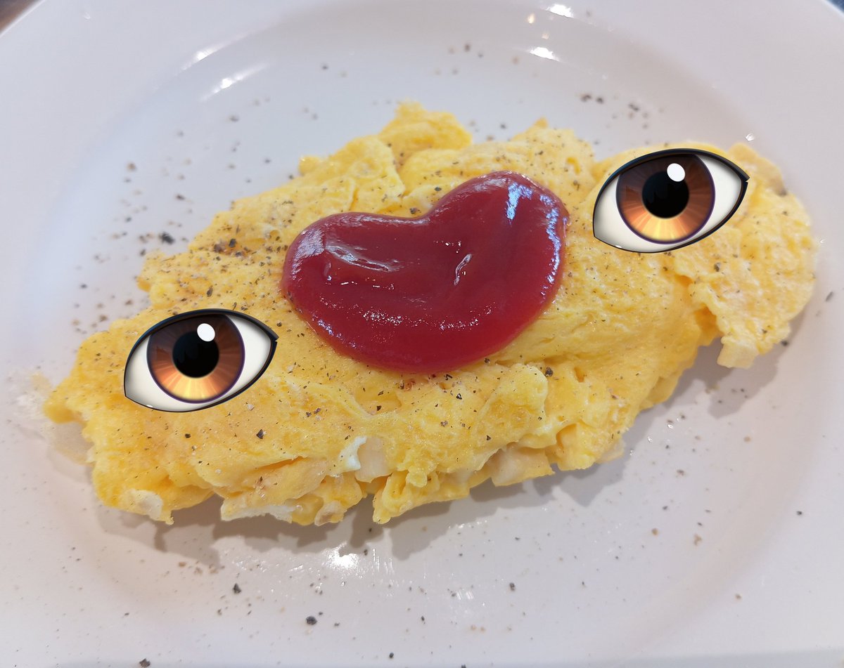 #จะบอกความในใจกับคนที่มารีก่อนสิ้นปี
จุ๊บๆ 👁️👄👁️💖