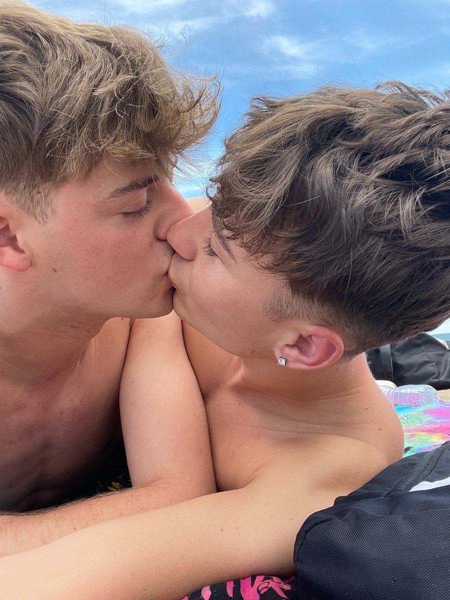 🫶🏳️‍🌈