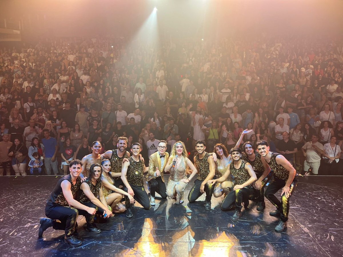 Así arrancamos Carlos Paz #Luxor 
#Grandebut <a href="/fatimaflorez/">Fatima Florez</a> 🤩🙌