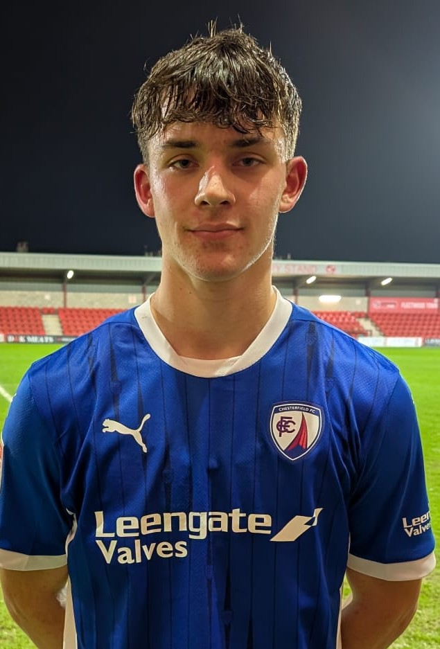 KELLPA01's tweet photo. @cfchistory_com congratulations to first year scholar Gunner Elliott, who made his debut on Boxing Day aged 16 and 161 days. Chesterfield's second youngest debutant after Denis Thompson, who ironically made his debut on Xmas Day in 1950 aged 16 and 159 days. https://t.co/dk1WHQ8w2z
