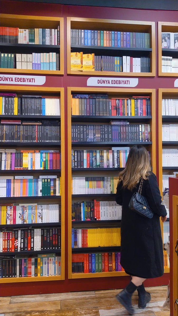 Güllü Dayan (@gulludayn) on Twitter photo 