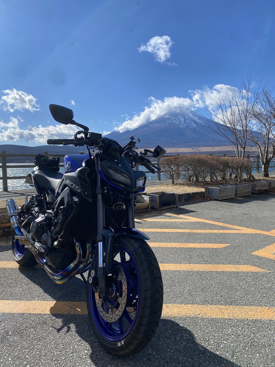 バイク乗り納め！
セパハンに変えたけどやっぱりシンドい
 #mt09