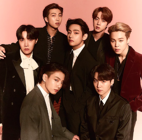 AboutMusicYT's tweet photo. Multiple people were fined for writing malicious posts against BTS, BigHit reports.

"multiple suspects whose cases were forwarded to the prosecution have been fined up to two million won. Among them were individuals who continued uploading malicious posts despite being penalized in earlier complaints.

One defendant, who posted hundreds of insulting and defamatory statements on their personal blog, has been convicted and fined a total of five million won."