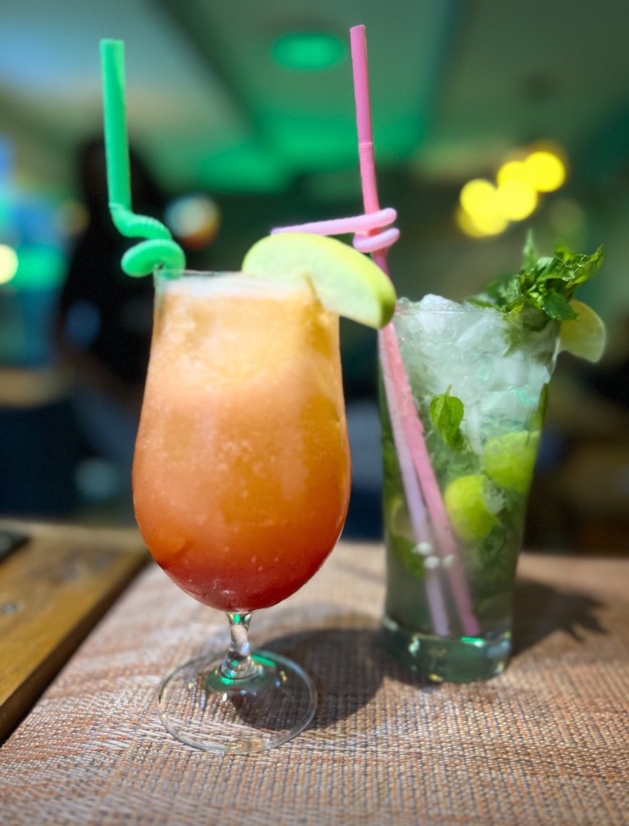 Bien de choses incroyables vous attendent 😍. Un moment de partage, de la bonne musique et surtout des découvertes culinaires époustouflantes 🤭🤭. En tout cas ça sera magique 🥳🥳