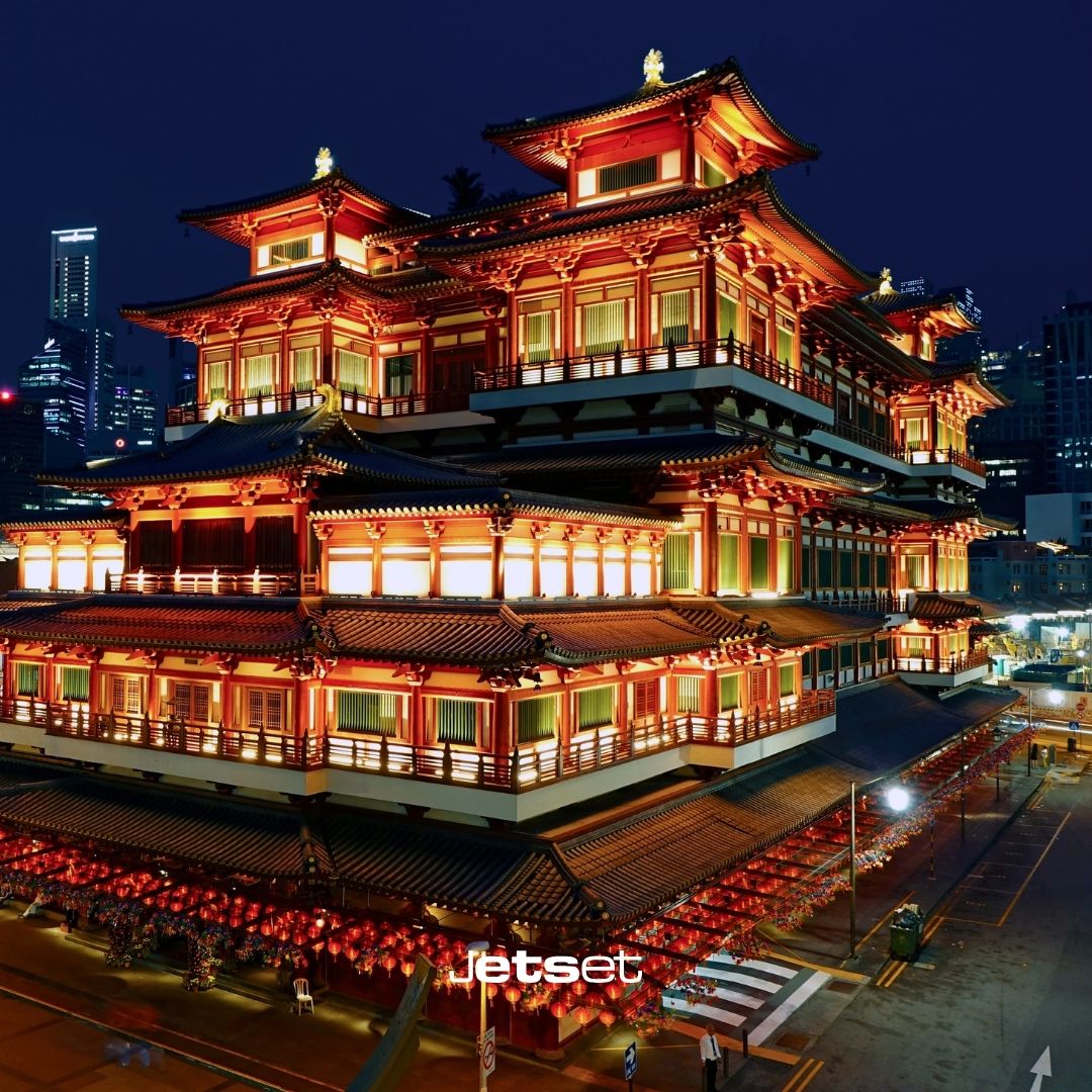 Yeni yıl heyecanıyla dört bir yanında havai fişek ve ışık gösterileri görebileceğiniz Singapur, 2025’i coşkuyla karşılamak isteyenlerin tercih ettiği bir destinasyon.

Tüm bunları ve daha fazlasını keşfetmek için Jetset’e gelin, Singapur maceranızı birlikte yazalım.