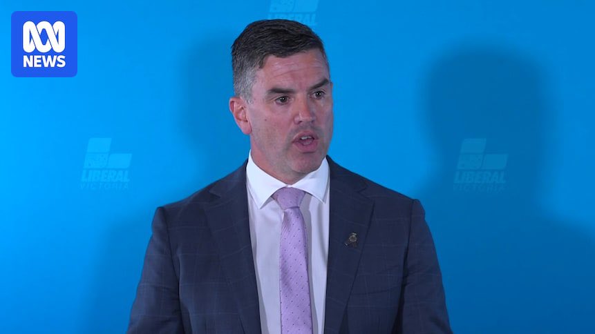 Luke Siddham Dundon (@lukesdundon) on Twitter photo On #ABCPM tonight, the new Victorian Liberal Opposition leader <a href="/BradBattinMP/">Brad Battin MP</a>
- detail on the tragedies in the #SydneytoHobart race
- the latest on the Victorian fires
- Israel’s strikes in Yemen
- the worrying #NoSunscreen trend
<a href="/abcnews/">ABC News</a> <a href="/RadioNational/">ABC Radio National</a> On #ABCPM tonight, the new Victorian Liberal Opposition leader <a href="/BradBattinMP/">Brad Battin MP</a>
- detail on the tragedies in the #SydneytoHobart race
- the latest on the Victorian fires
- Israel’s strikes in Yemen
- the worrying #NoSunscreen trend
<a href="/abcnews/">ABC News</a> <a href="/RadioNational/">ABC Radio National</a>