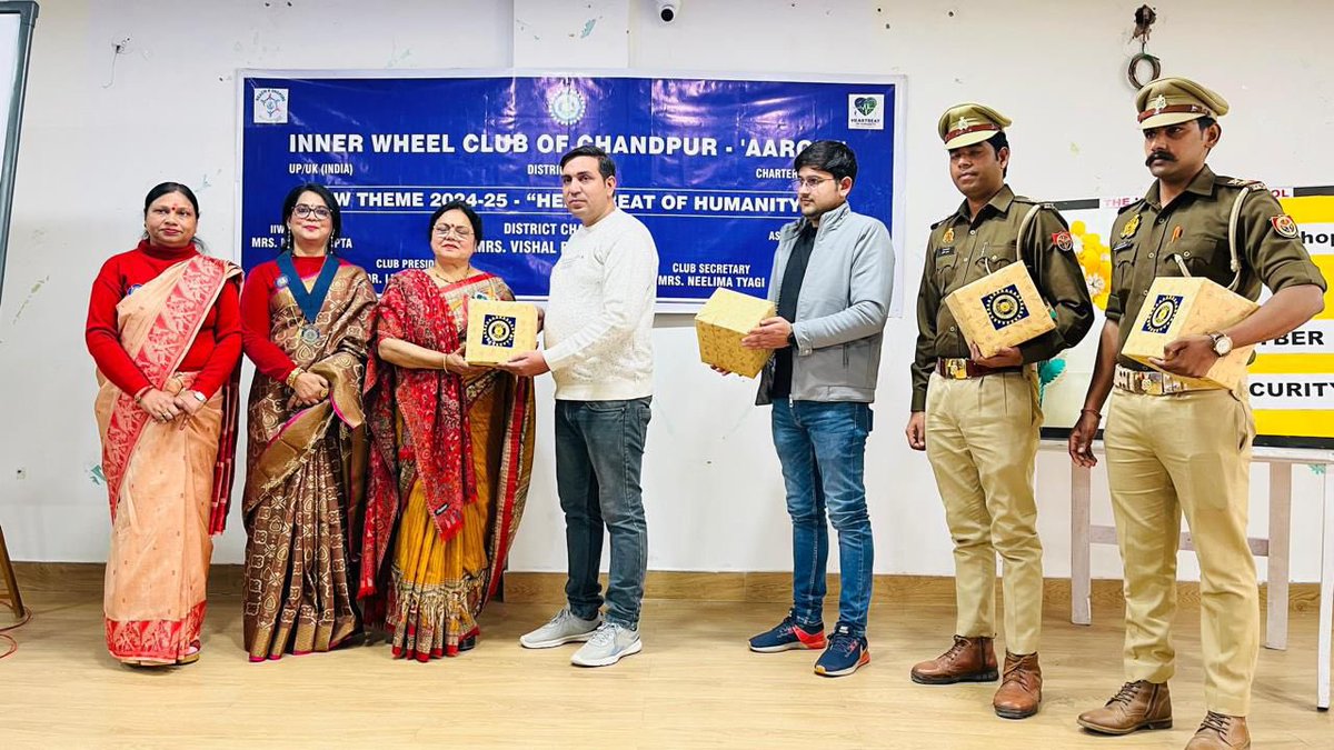 HazelmoonSchool's tweet image. Today, the Inner Wheel Club, in collaboration with the Cyber Security Cell Bijnor organized a highly informative session on cybersecurity  at The Hazelmoon School, Chandpur. We were honored to have CO , Ms. Ritika Singh, to preside over the event as our special guest.

#thms