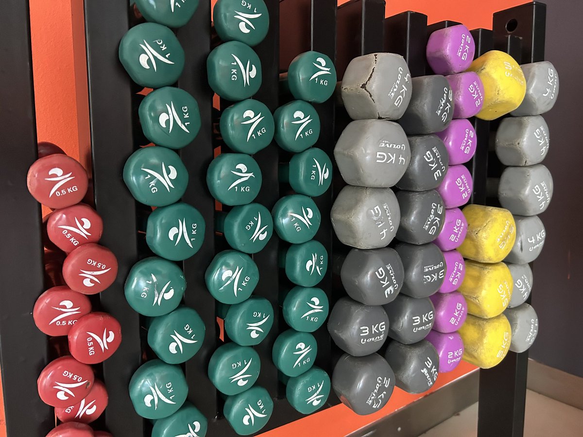 🎄✨ 𝗛𝗼𝗿𝗮𝗿𝗶𝘀 𝗲𝘀𝗽𝗲𝗰𝗶𝗮𝗹𝘀 𝗱𝗲 𝗡𝗮𝗱𝗮𝗹 ✨🎄

Recorda els horaris especials de les Activitats Dirigides als nostres centres PELL i Can Mercader durant aquestes festes i fins al 3 de gener.

🔗parcesportiullobregat.com/consulta-els-h…