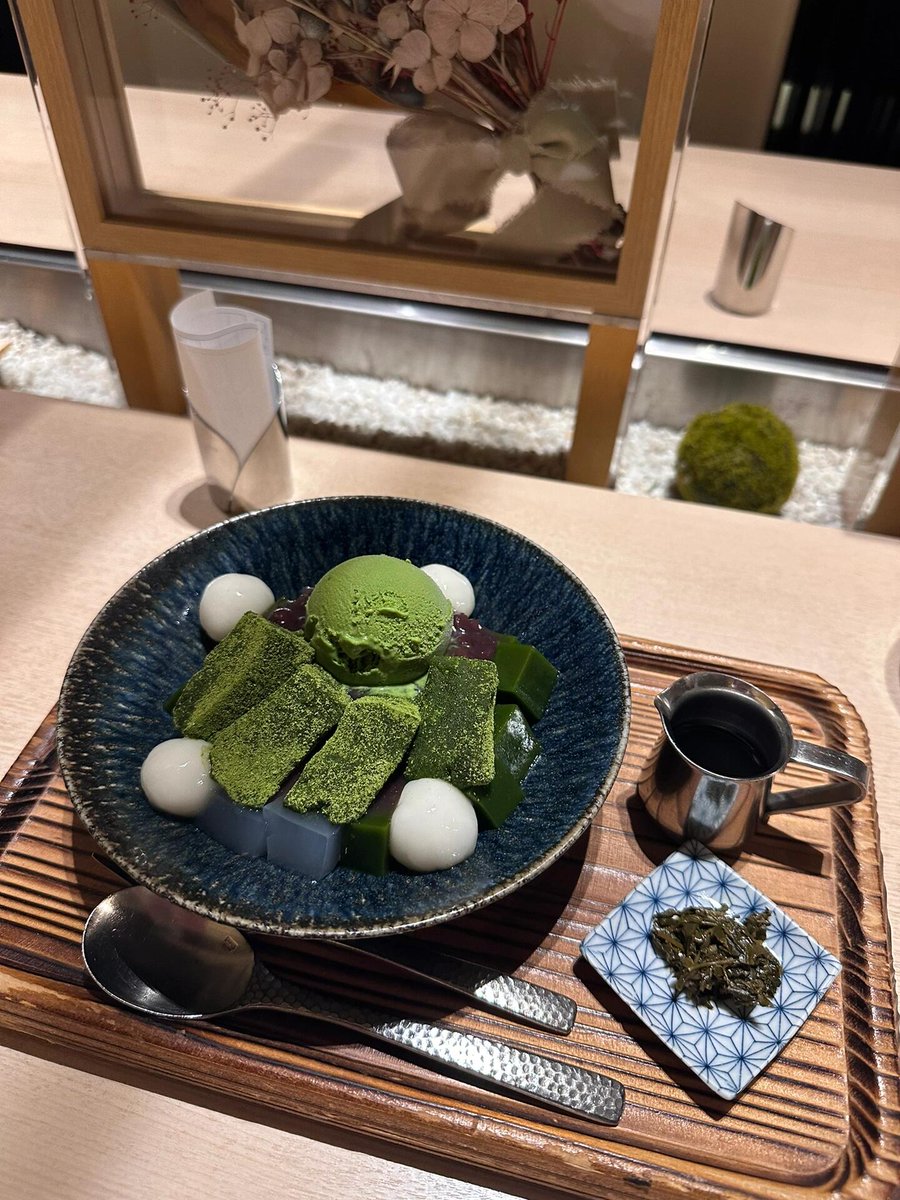 0508Emily's tweet photo. 抹茶スイーツは本当に美味しいです!彼の抹茶麻吉は本当にモチモチしています。
#抹茶コン
#デザート795 
#甘いものを食べると楽しい https://t.co/5ai39JhrUE