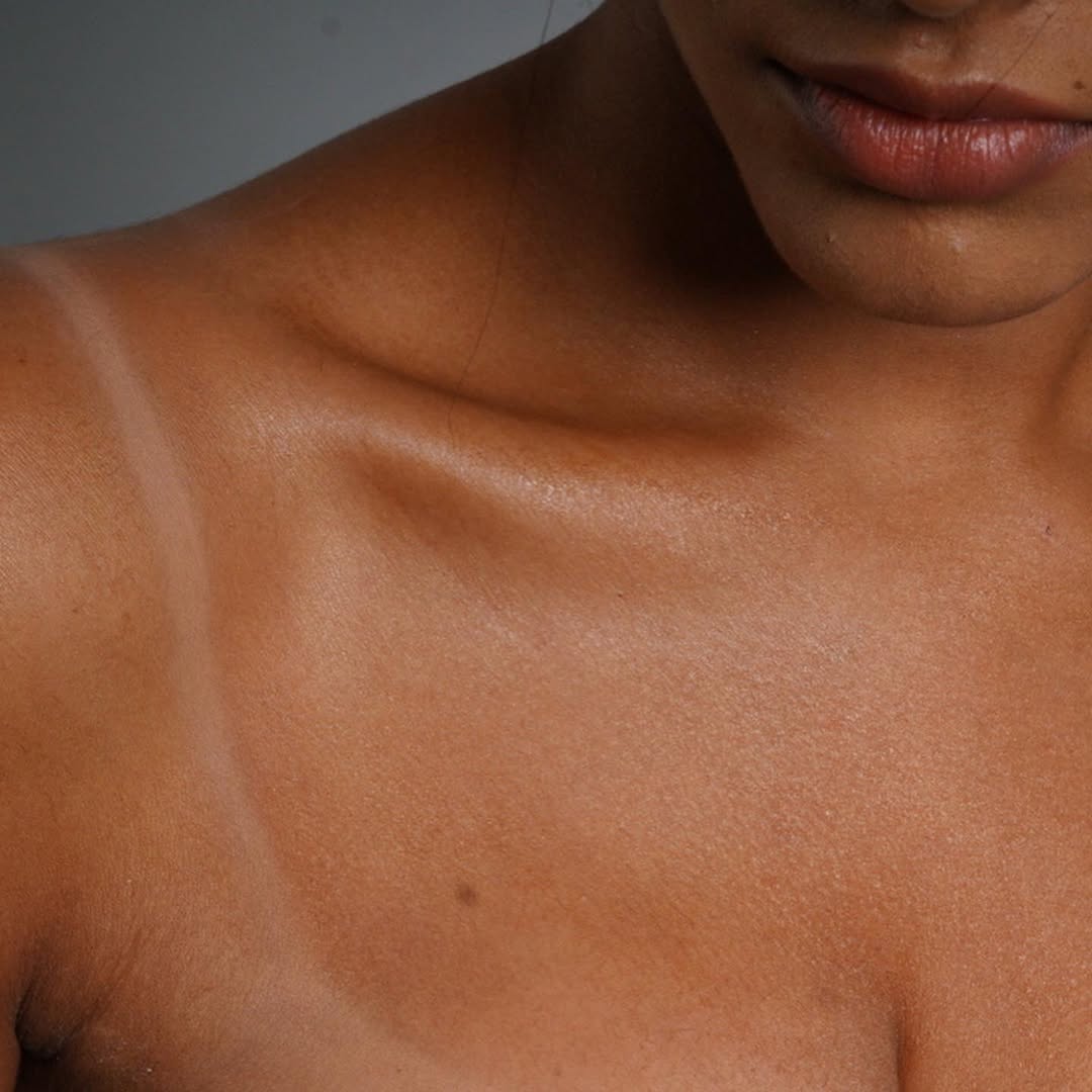 Skin 🤩 AuroraSinclair t.cou1F02O3uG1 